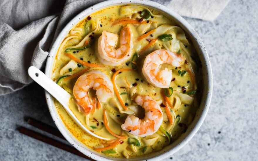 Yellow Curry Noodles with Tofu Shirataki